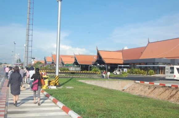 カンボジア空港