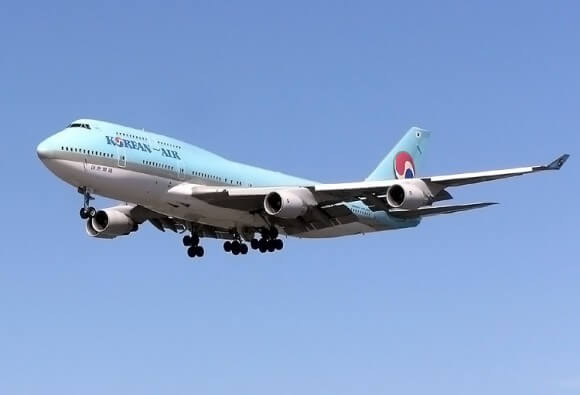 "Korean.747.arp.750pix". Licensed under パブリック・ドメイン via Wikimedia Commons - https://commons.wikimedia.org/wiki/File:Korean.747.arp.750pix.jpg#/media/File:Korean.747.arp.750pix.jpg