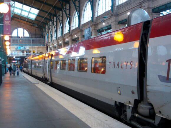 タリス　電車　オランダ　ベルギー